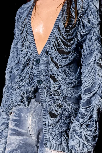 Look 26